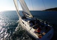 barcha a vela yacht a vela vento vela barca a vela bavaria 46 skipper pozzetto